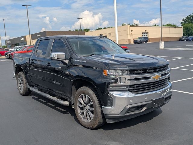 2021 Chevrolet Silverado 1500 LT LT1 in Black — front three-quarter view