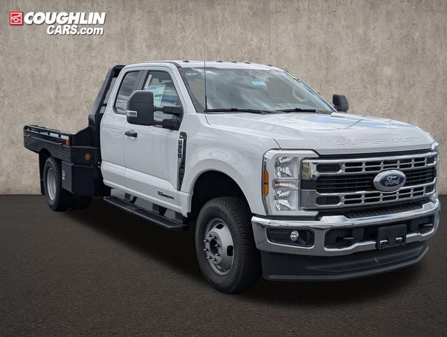 2026 Ford F-350SD XL DRW in Oxford White — front three-quarter view