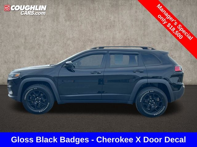 2022 Jeep Cherokee — interior view