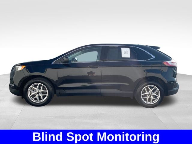 2023 Ford Edge — side profile view