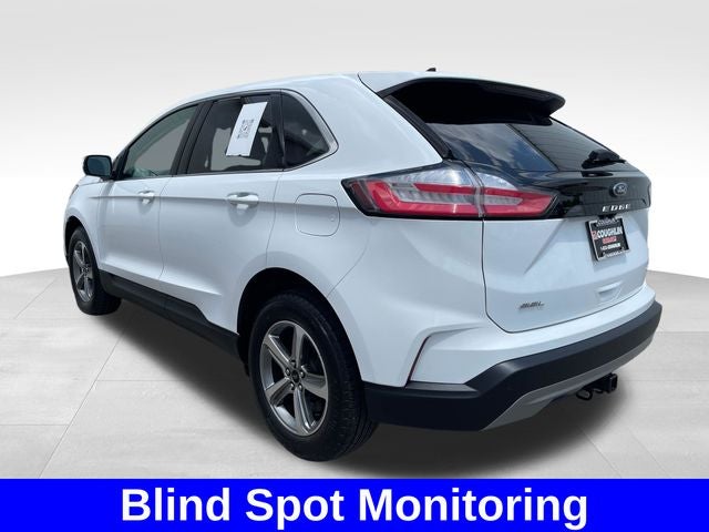 2024 Ford Edge — rear three-quarter view