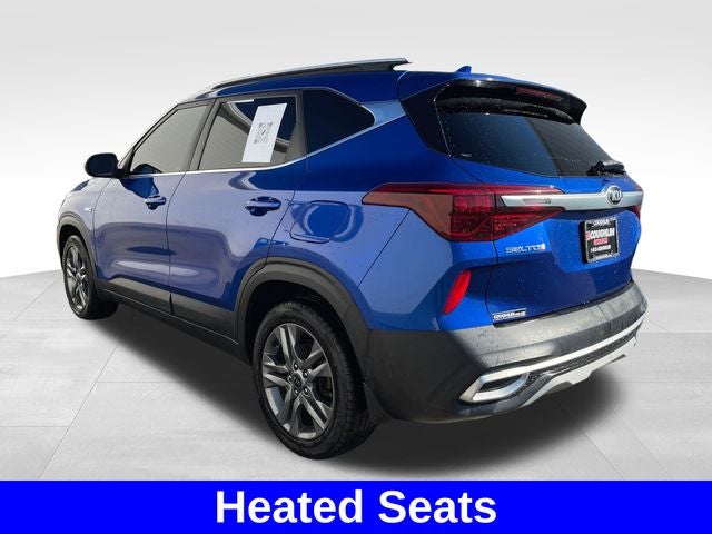 2021 Kia Seltos — rear three-quarter view