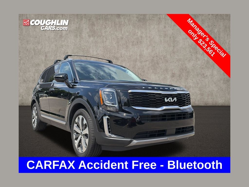 2022 Kia Telluride S in Ebony Black — front three-quarter view