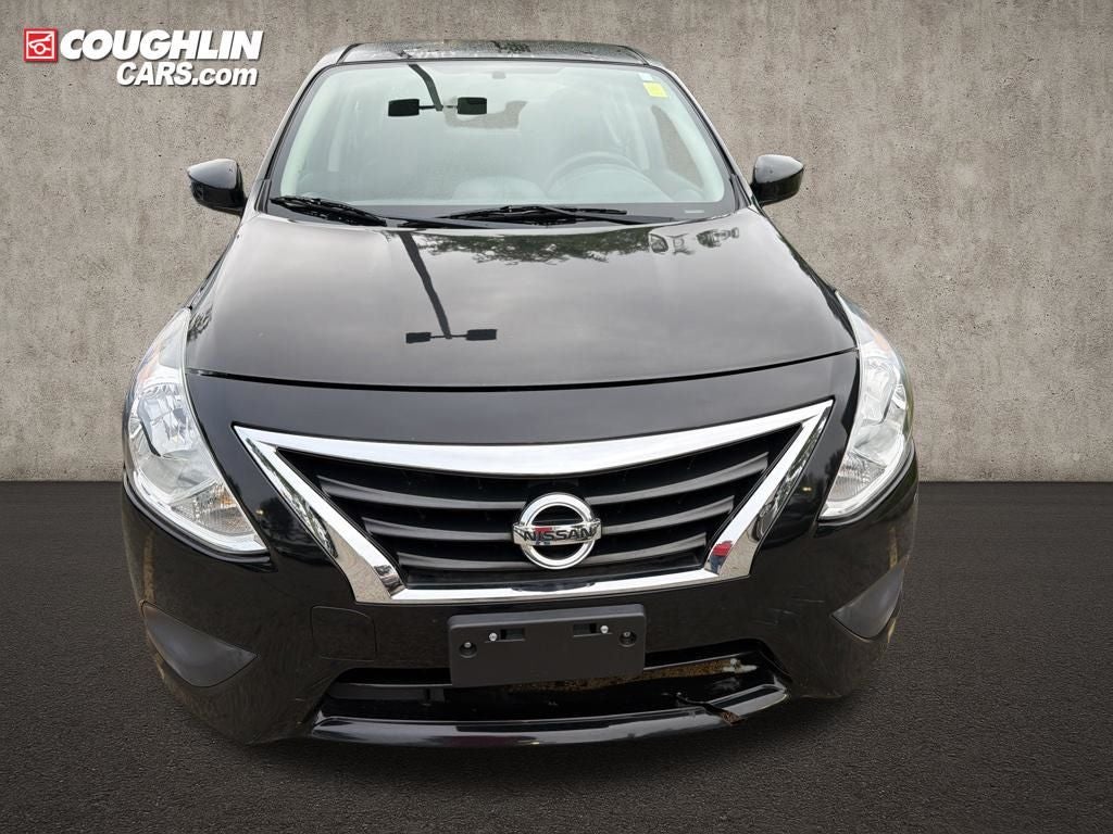 2018 Nissan Versa — side profile view