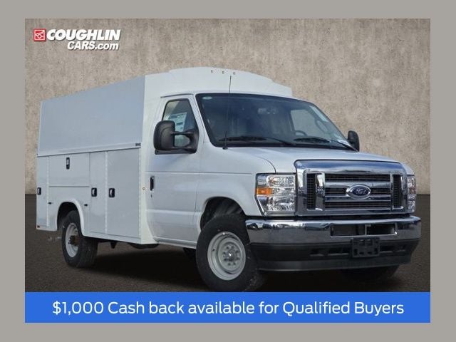 2025 Ford Super Duty E-350 Base Cutaway in Oxford White — front three-quarter view
