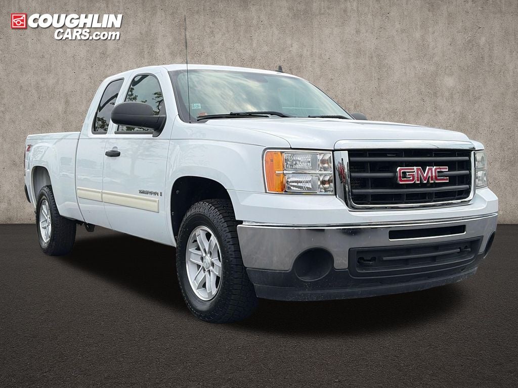 2009 GMC Sierra 1500 SLE in Summit White — front three-quarter view