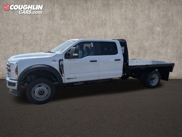 2026 Ford F-550SD — detail view