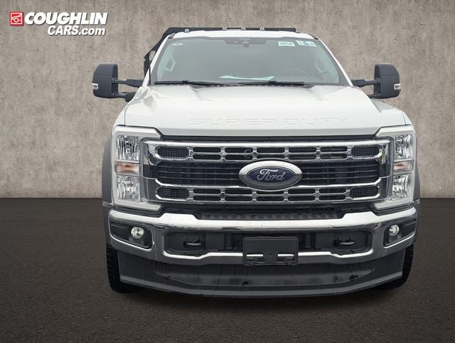 2026 Ford F-550SD — side profile view