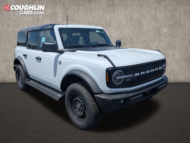 2026 Ford Bronco Outer Banks in Oxford White — front three-quarter view