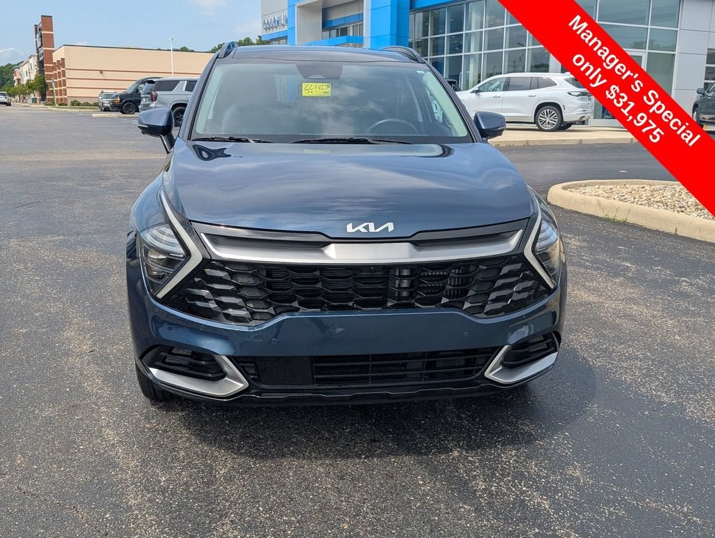 2024 Kia Sportage Hybrid — side profile view